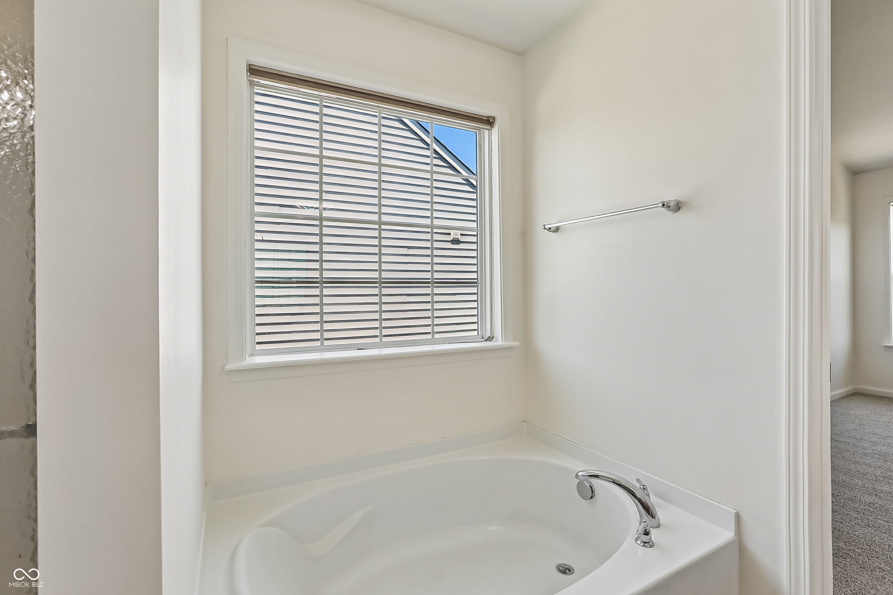 12447 Wolverton Way Fishers, IN 46037 - Photo 38 of 73