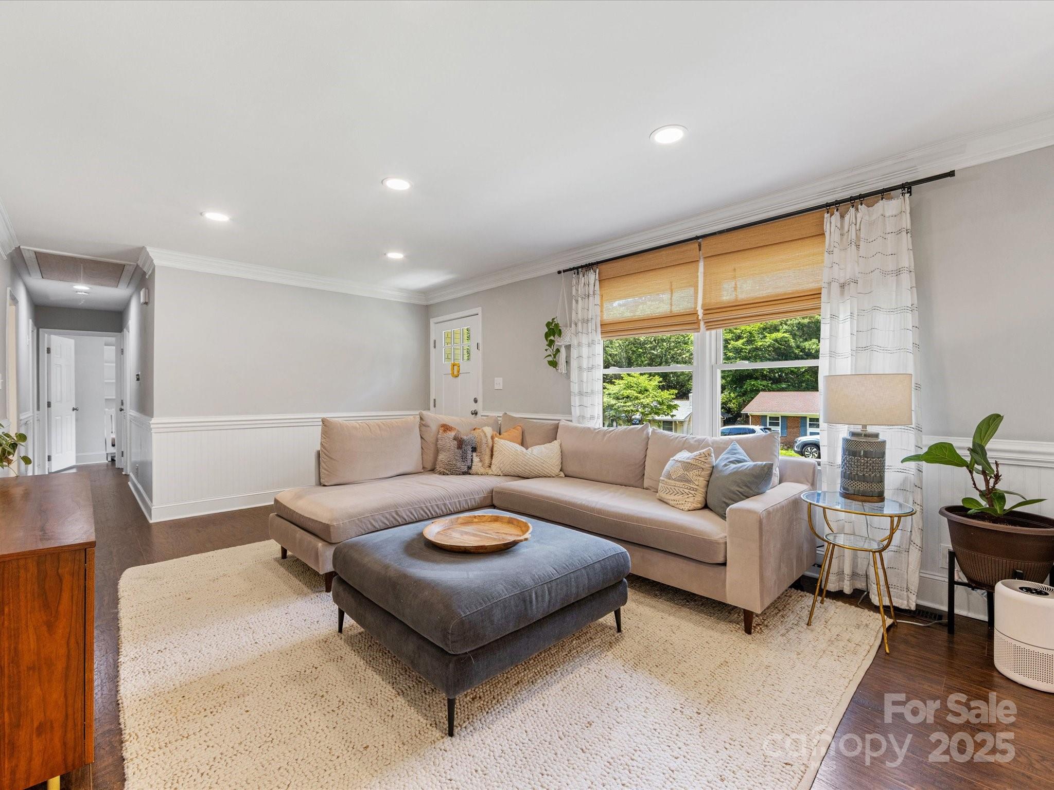 3530 Woodleaf Road Charlotte, NC 28205 - Photo 3 of 32 a living room with furniture and a large window