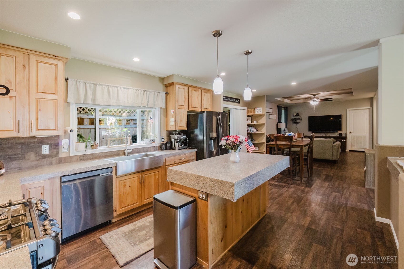 5709 Northeast Woodburn Road Kingston, WA 98346 - Photo 8 of 40