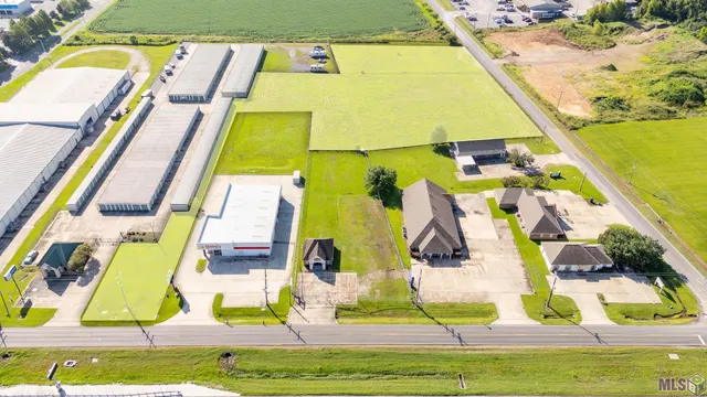 $1,800,000 | 3459 Highway 1, Port Allen, LA 70767