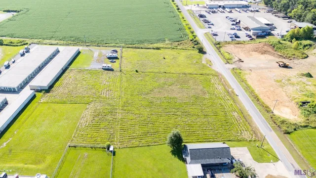 $1,800,000 | 3459 Highway 1, Port Allen, LA 70767