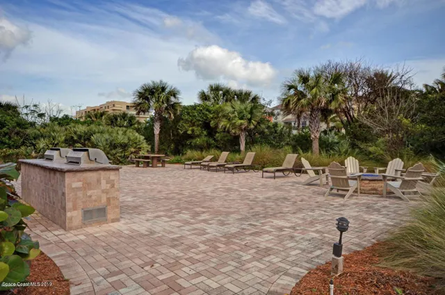 $3,600 | 130 Warsteiner Way, Unit 204, Melbourne Beach, FL 32951
