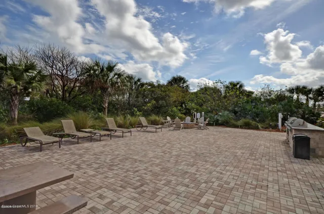 $3,600 | 130 Warsteiner Way, Unit 204, Melbourne Beach, FL 32951