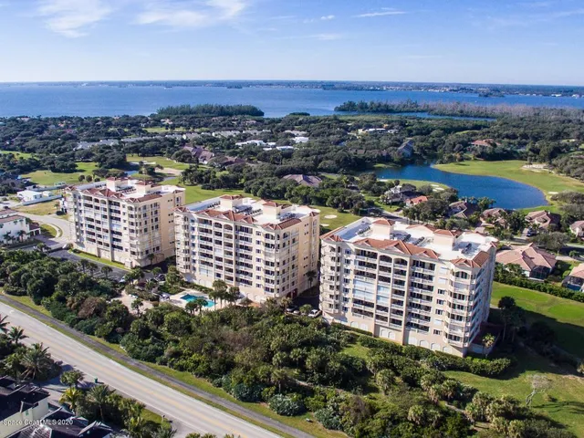 $3,600 | 130 Warsteiner Way, Unit 204, Melbourne Beach, FL 32951