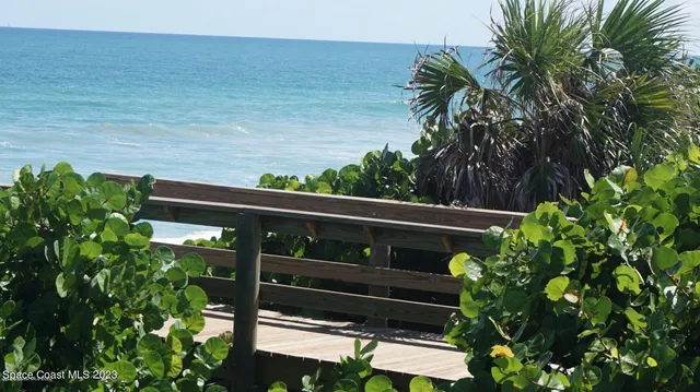 $3,600 | 130 Warsteiner Way, Unit 204, Melbourne Beach, FL 32951