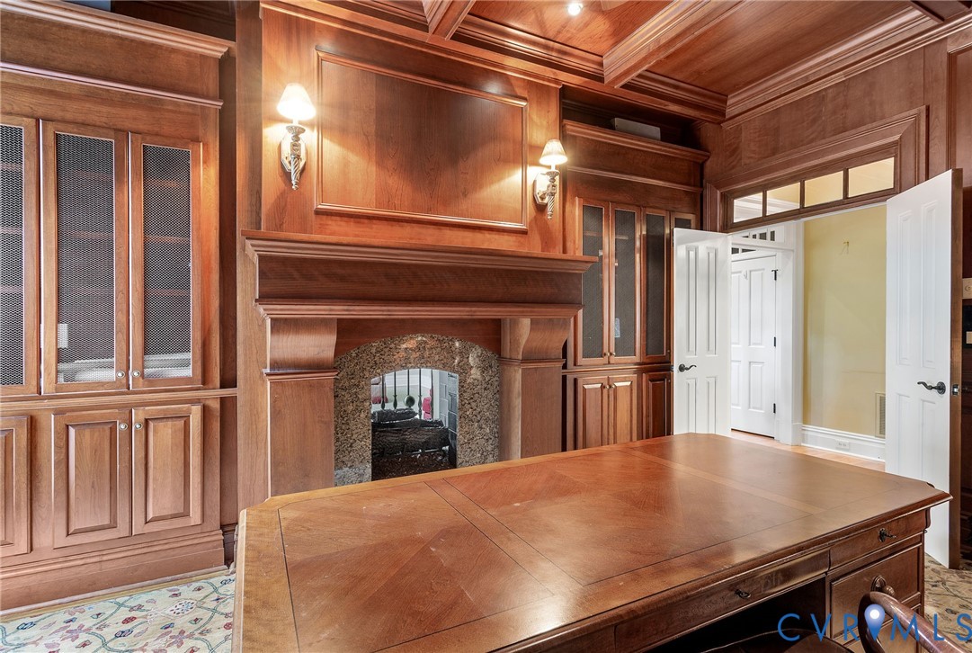 2725 Stonegate Court Midlothian, VA 23113 - Photo 26 of 50 a view of a hallway with a large window