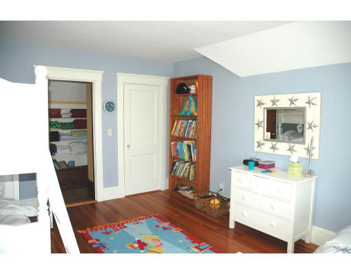 155 Oakley Road, Unit 155 Belmont, MA 02478 - Photo 11 of 13 Gallery Image 11
