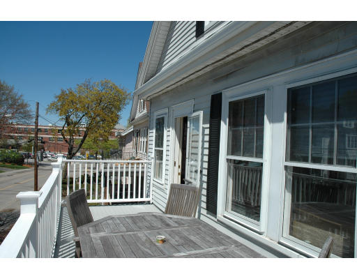 155 Oakley Road, Unit 155 Belmont, MA 02478 - Photo 12 of 13 Gallery Image 12
