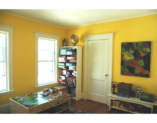 155 Oakley Road, Unit 155 Belmont, MA 02478 - Photo 7 of 13 Gallery Image 7