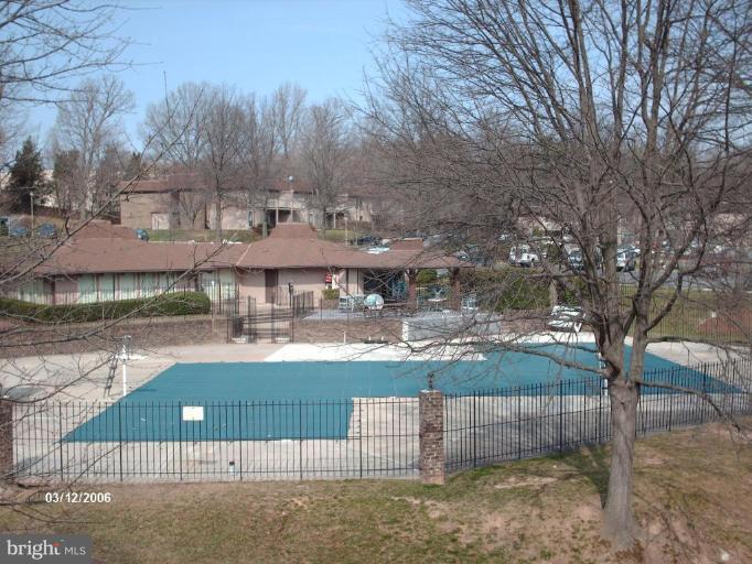 8507 Barrington Court, Unit P Springfield, VA 22152 - Photo 5 of 17 Community Pool 1