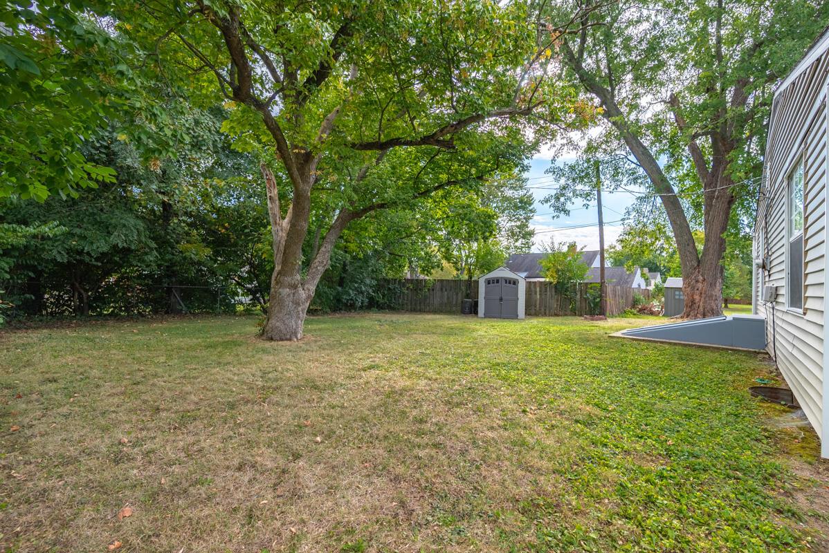 310 Danhurst Road Columbus, OH 43228 - Photo 25 of 26 310 Danhurst Rd - 12