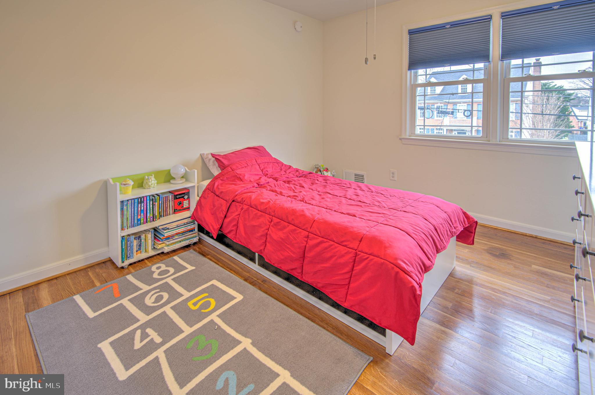 9509 Edgeley Road Bethesda, MD 20814 - Photo 14 of 24 Bedroom 2