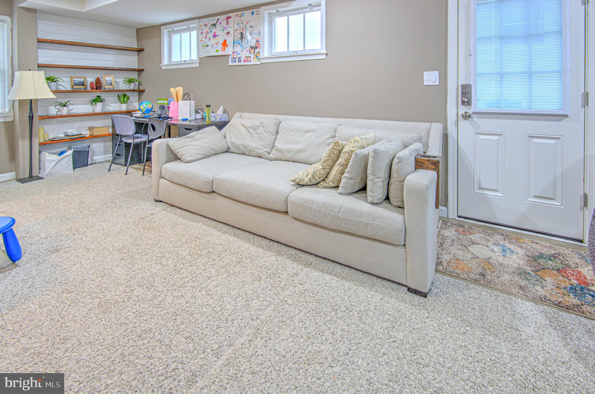9509 Edgeley Road Bethesda, MD 20814 - Photo 21 of 24 Family Room