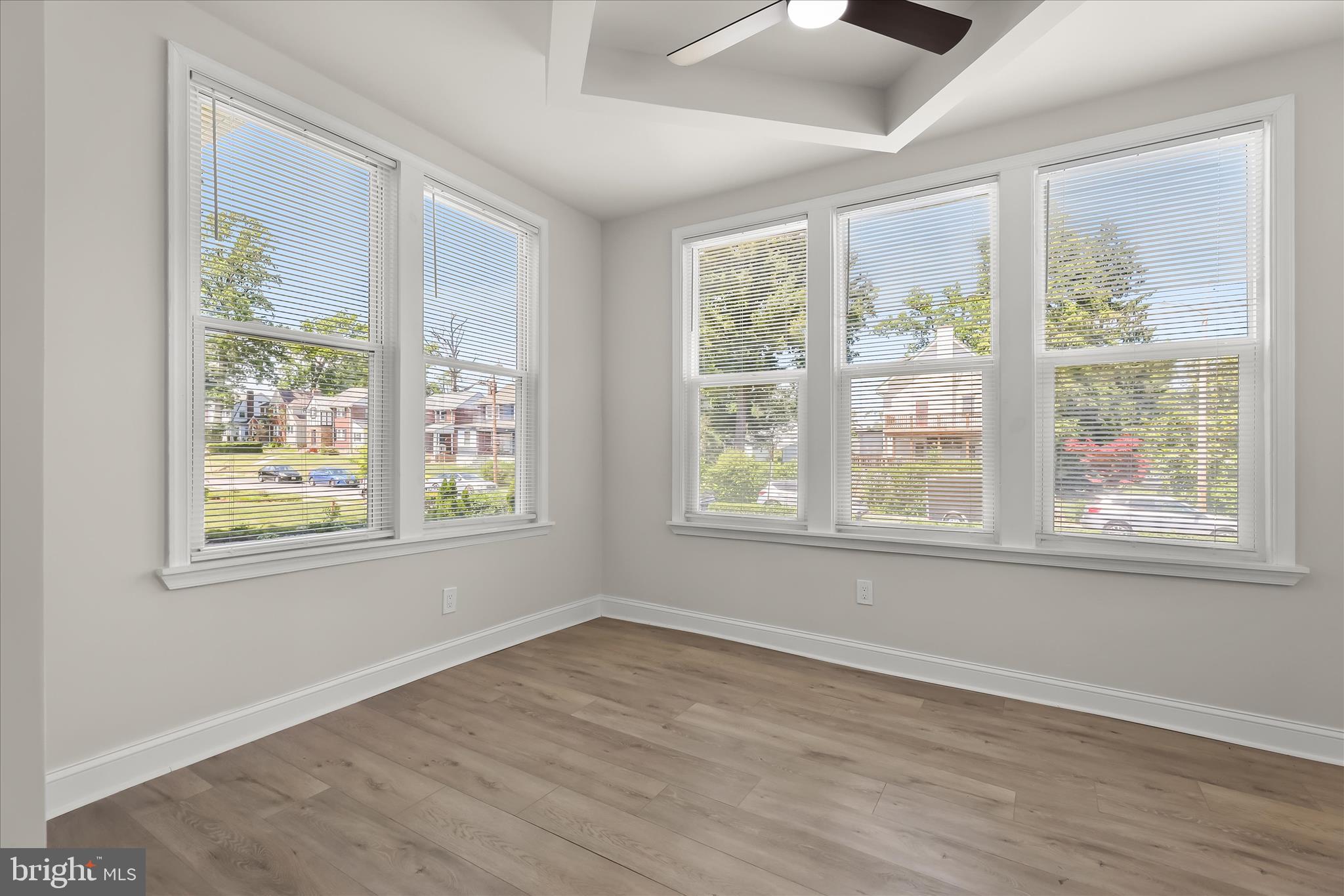 4101 Wentworth Road Baltimore, MD 21207 - Photo 25 of 76 Sunroom