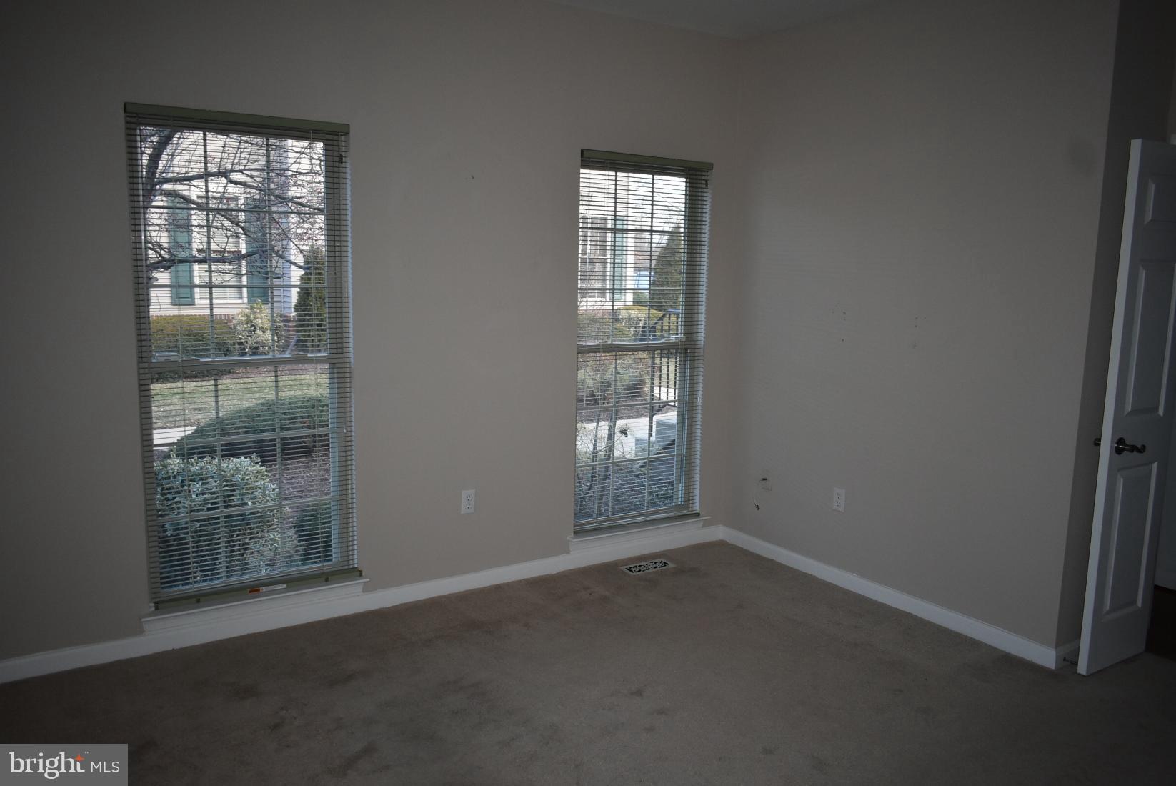 2469 Stoney Creek Road Frederick, MD 21701 - Photo 11 of 16 Dining Room
