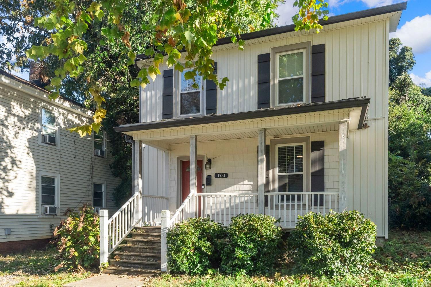1324 Ruffner Place Lynchburg, VA 24504 - Photo 1 of 33 Gallery Image 1