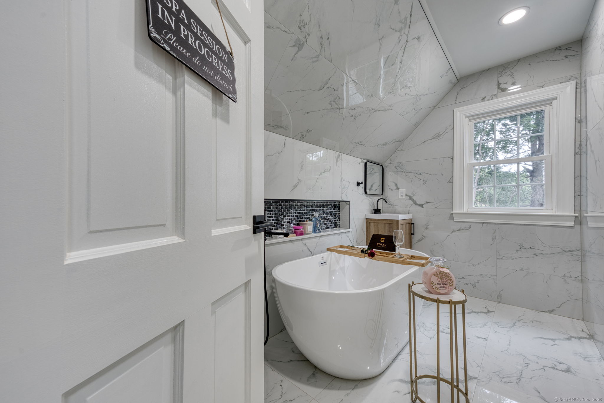 175 Scarborough Street Hartford, CT 06105 - Photo 34 of 40