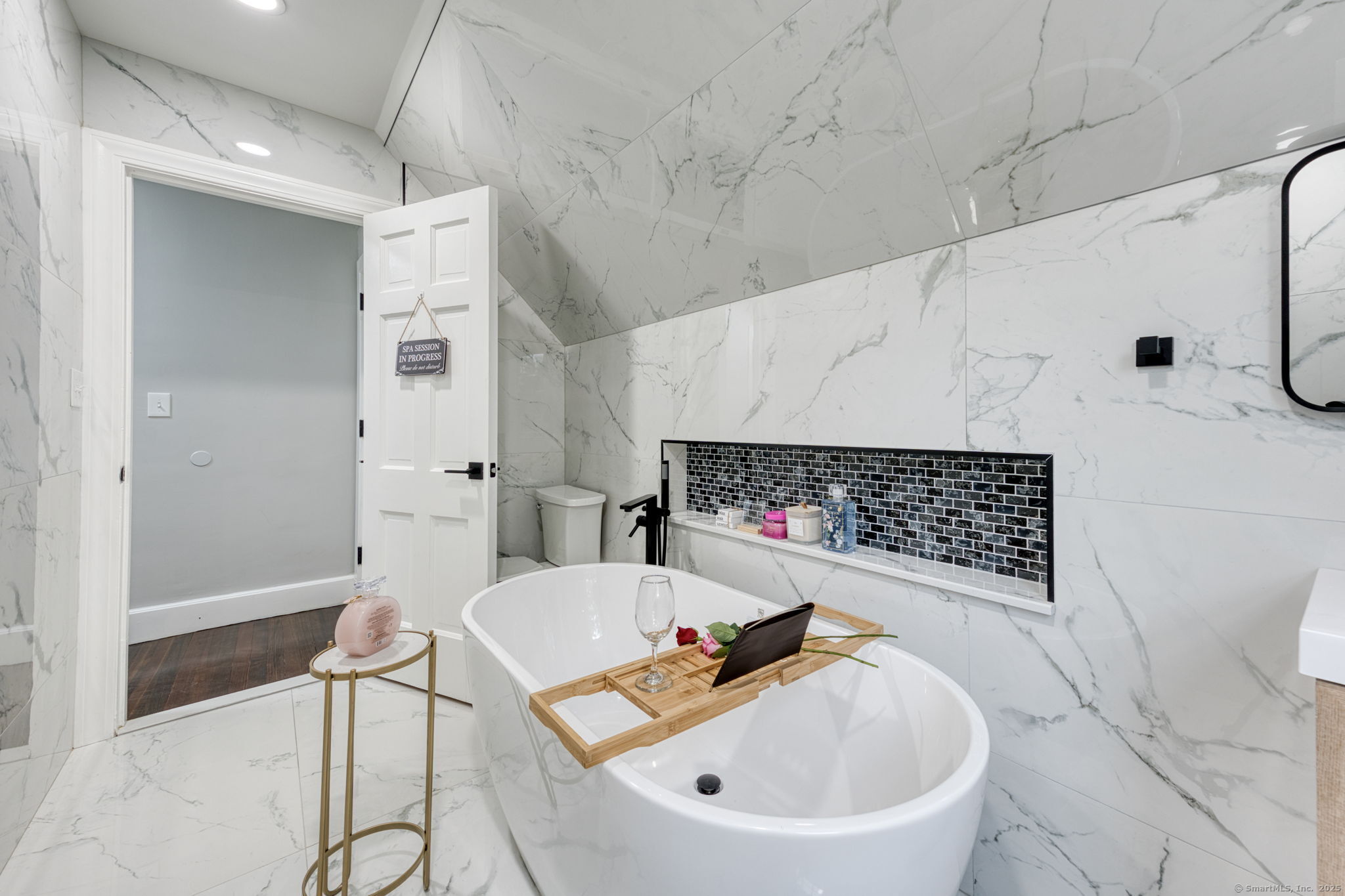 175 Scarborough Street Hartford, CT 06105 - Photo 35 of 40