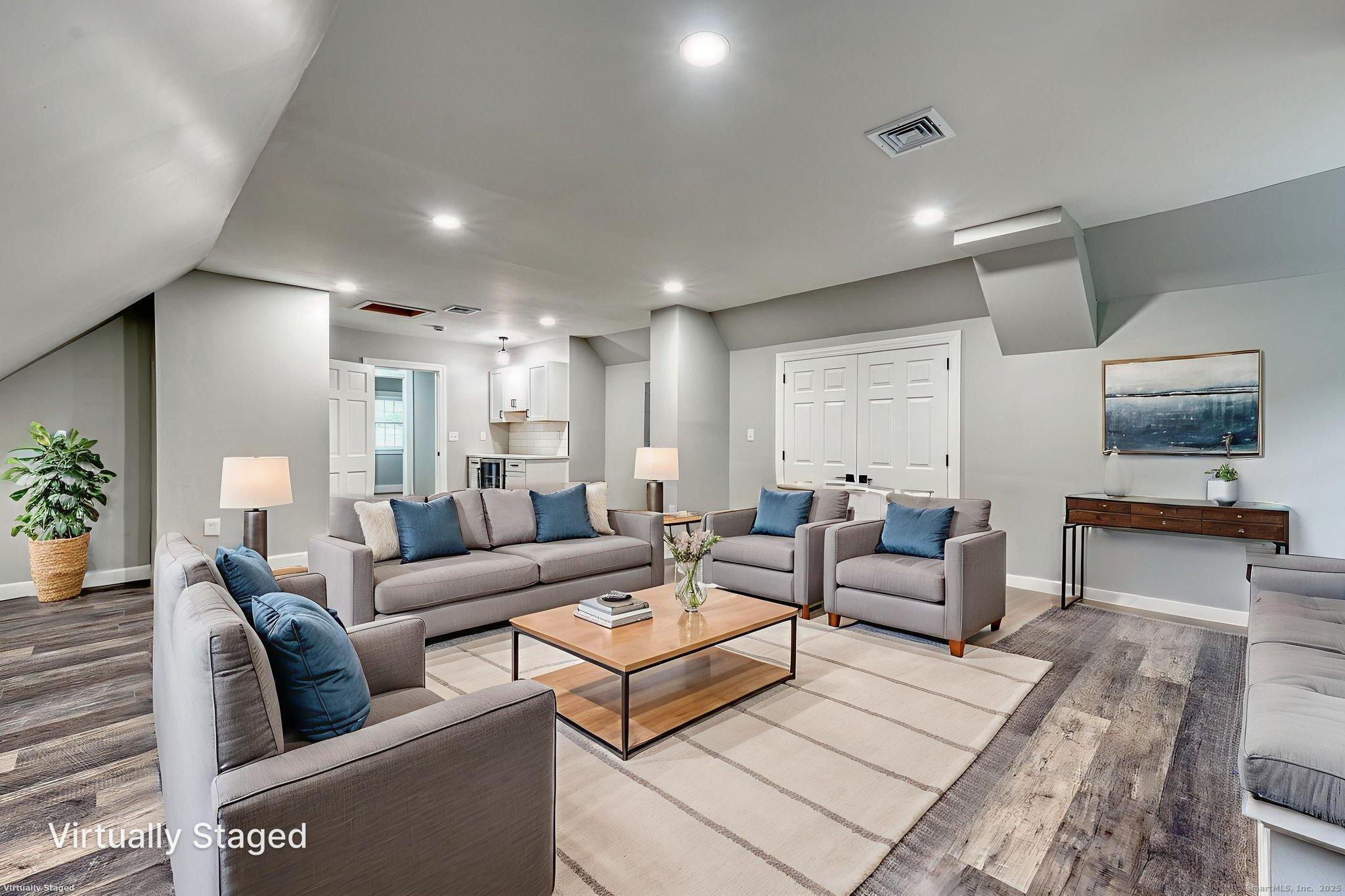 175 Scarborough Street Hartford, CT 06105 - Photo 36 of 40