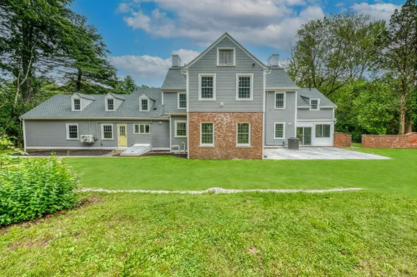 $1,199,900 | 175 Scarborough Street, Hartford, CT 06105