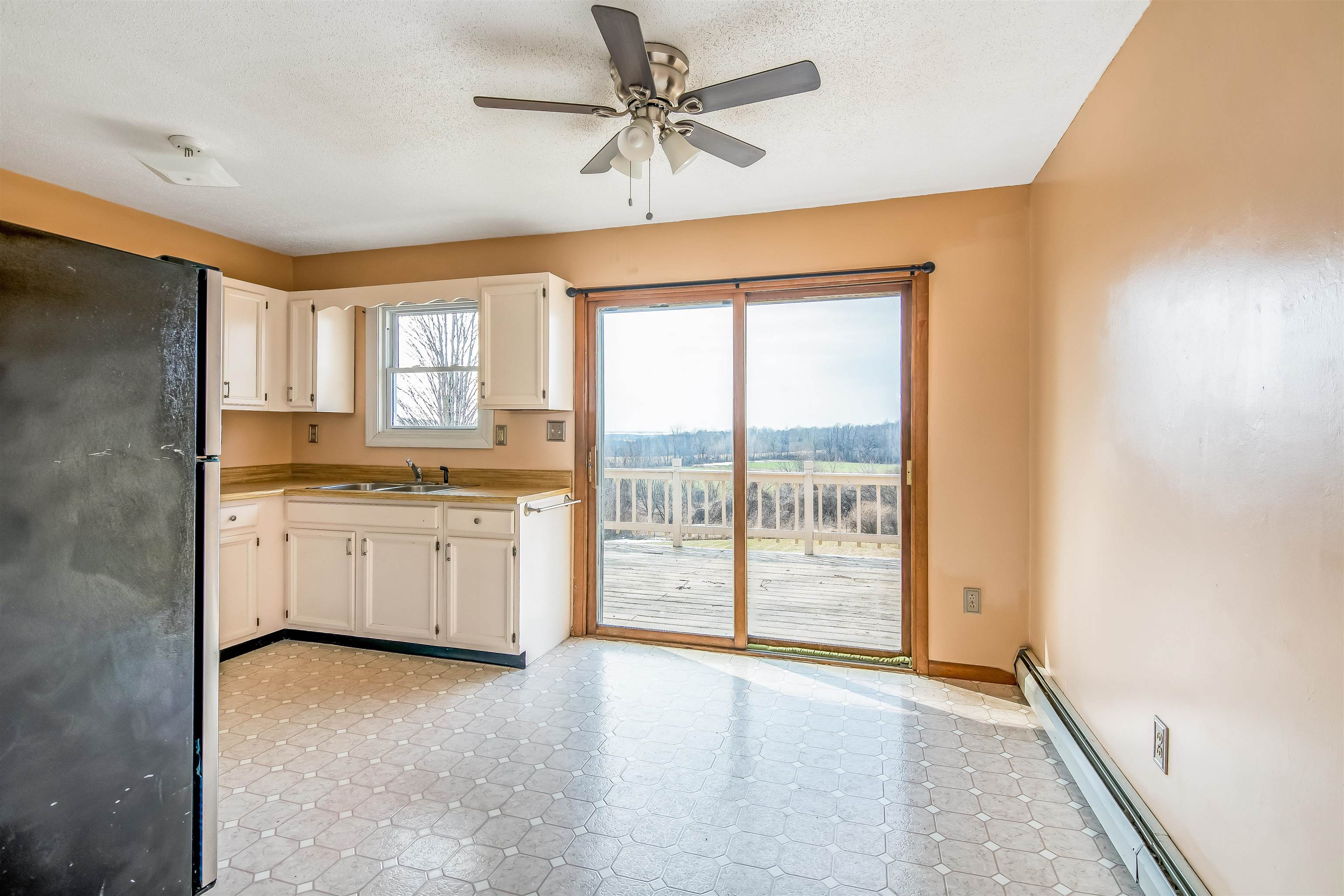289 Brigham Road St. Albans Town, VT 05478 - Photo 6 of 39