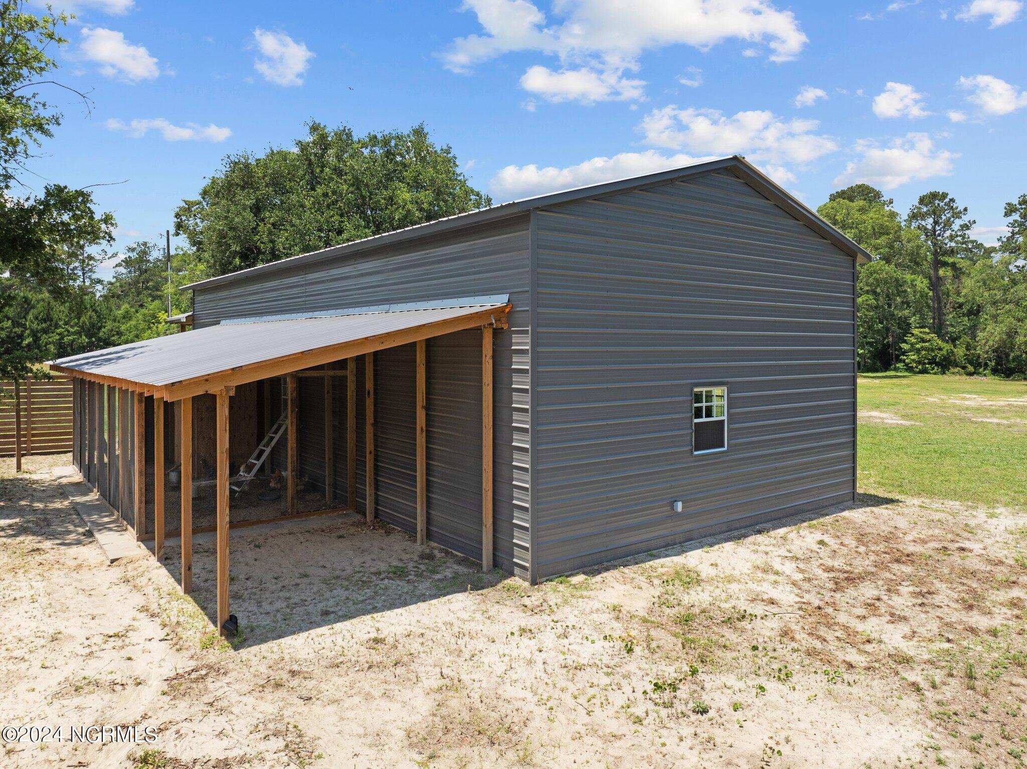 5231 Peden Point Road Wilmington, NC 28409 - Photo 8 of 10 15-web-or-mls-DJI_0837