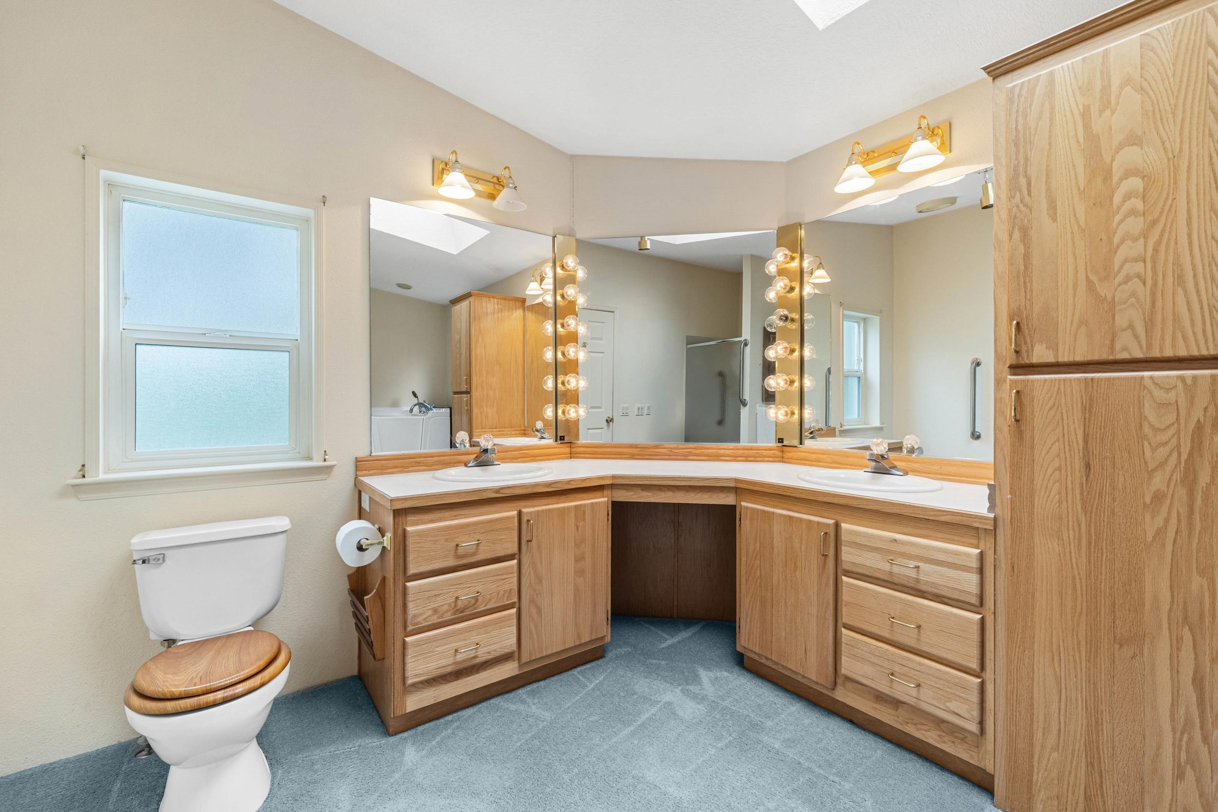 2594 Bossburg Road Evans, WA 99126 - Photo 11 of 29 Gallery Image 11