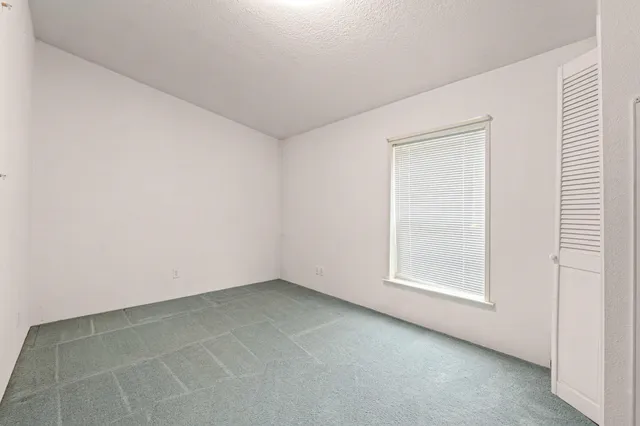 $435,000 | 2594 Bossburg Road, Evans, WA 99126