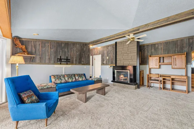 $435,000 | 2594 Bossburg Road, Evans, WA 99126