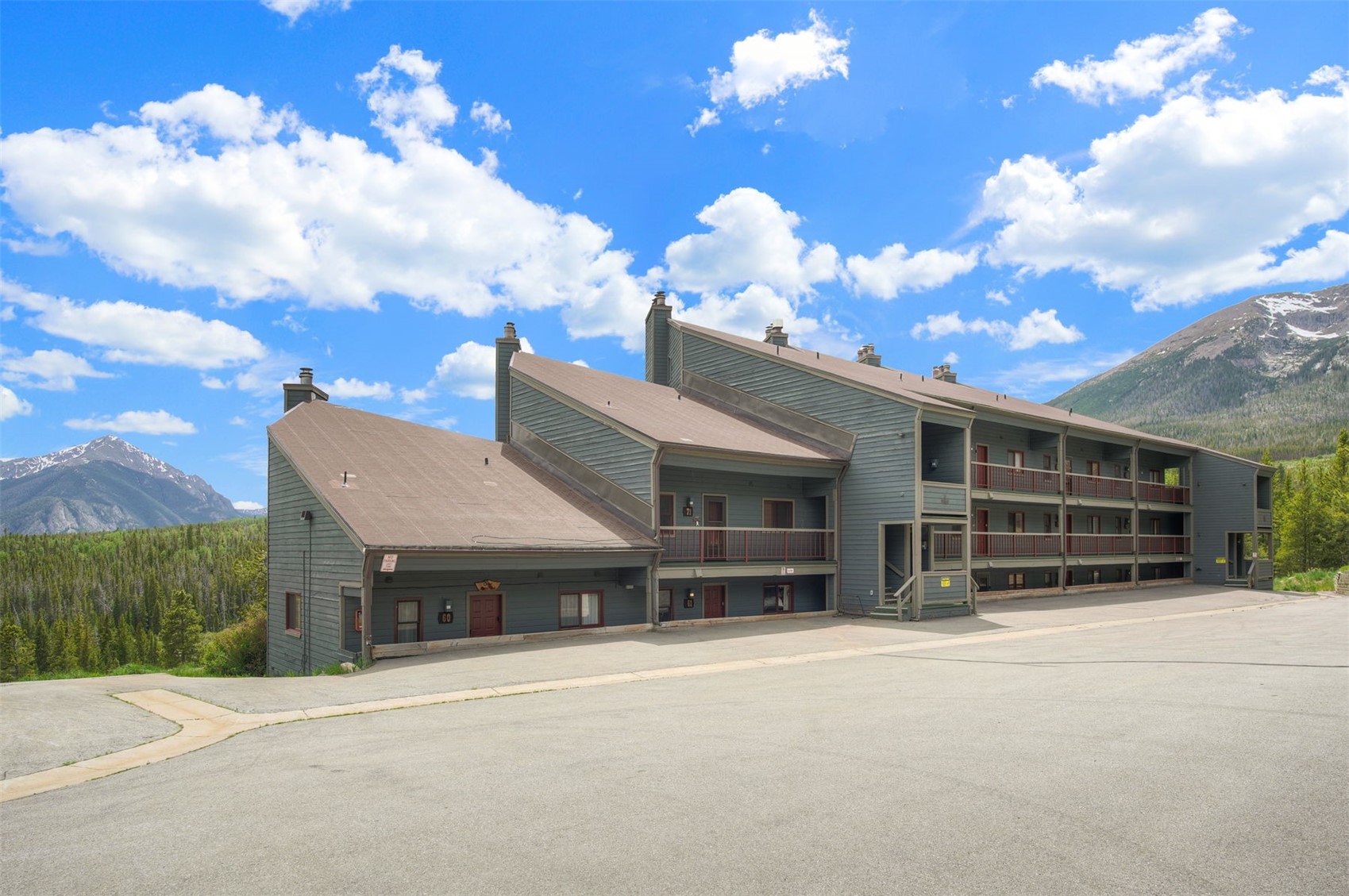 9460 Ryan Gulch Road, Unit 61 Silverthorne, CO 80498 - Photo 25 of 36