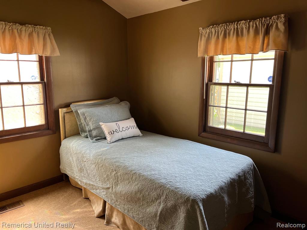 2620 Desmond Road Waterford, MI 48329 - Photo 25 of 39