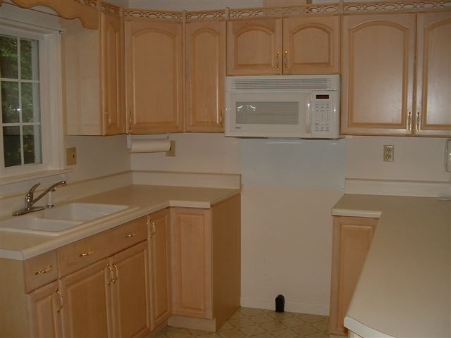 1255 Satterfield Road Greer, SC 29651 - Photo 7 of 11 Gallery Image 7