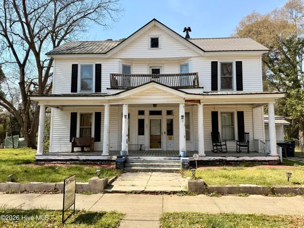 $215,000 | 401 North Massey Street, Selma, NC 27576