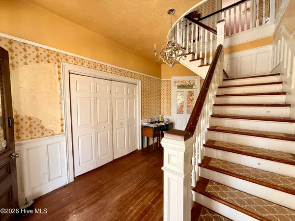 $199,000 | 401 North Massey Street, Selma, NC 27576