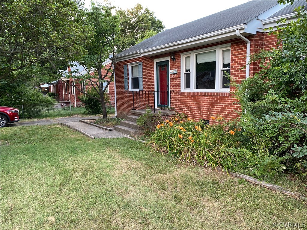 8 Medlock Road Sandston, VA 23150 - Photo 2 of 26 Gallery Image 2