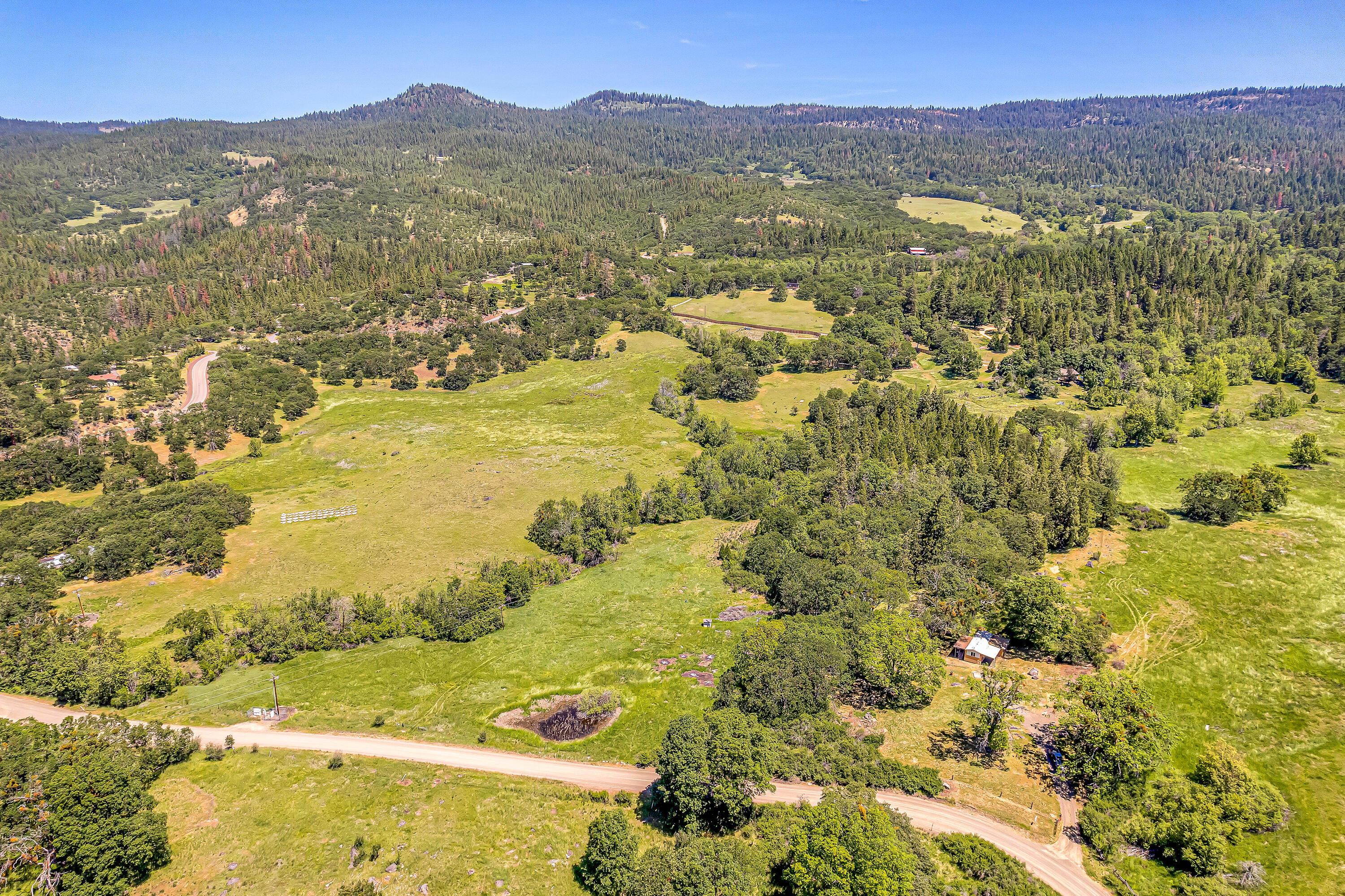 575 Cove Road Ashland, OR 97520 - Photo 4 of 22 DJI_0435