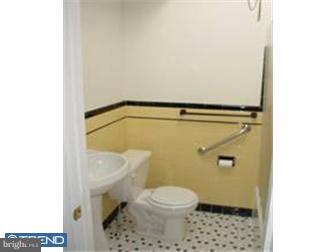 1359 Edgehill Road Darby, PA 19023 - Photo 8 of 11 Gallery Image 8