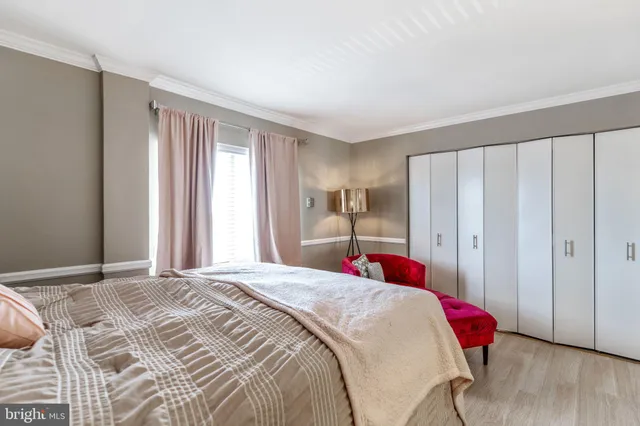 $2,800 | 4343 Cherry Hill Road, Unit 701, Arlington, VA 22207