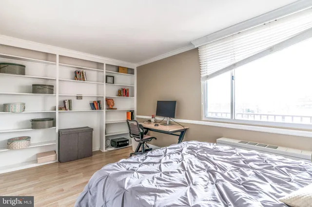 $2,800 | 4343 Cherry Hill Road, Unit 701, Arlington, VA 22207