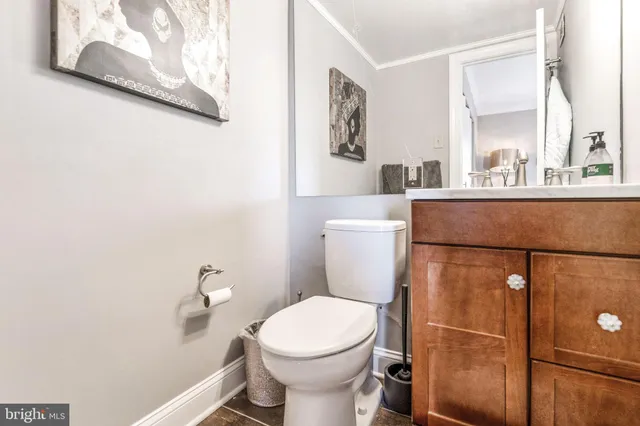 $2,800 | 4343 Cherry Hill Road, Unit 701, Arlington, VA 22207