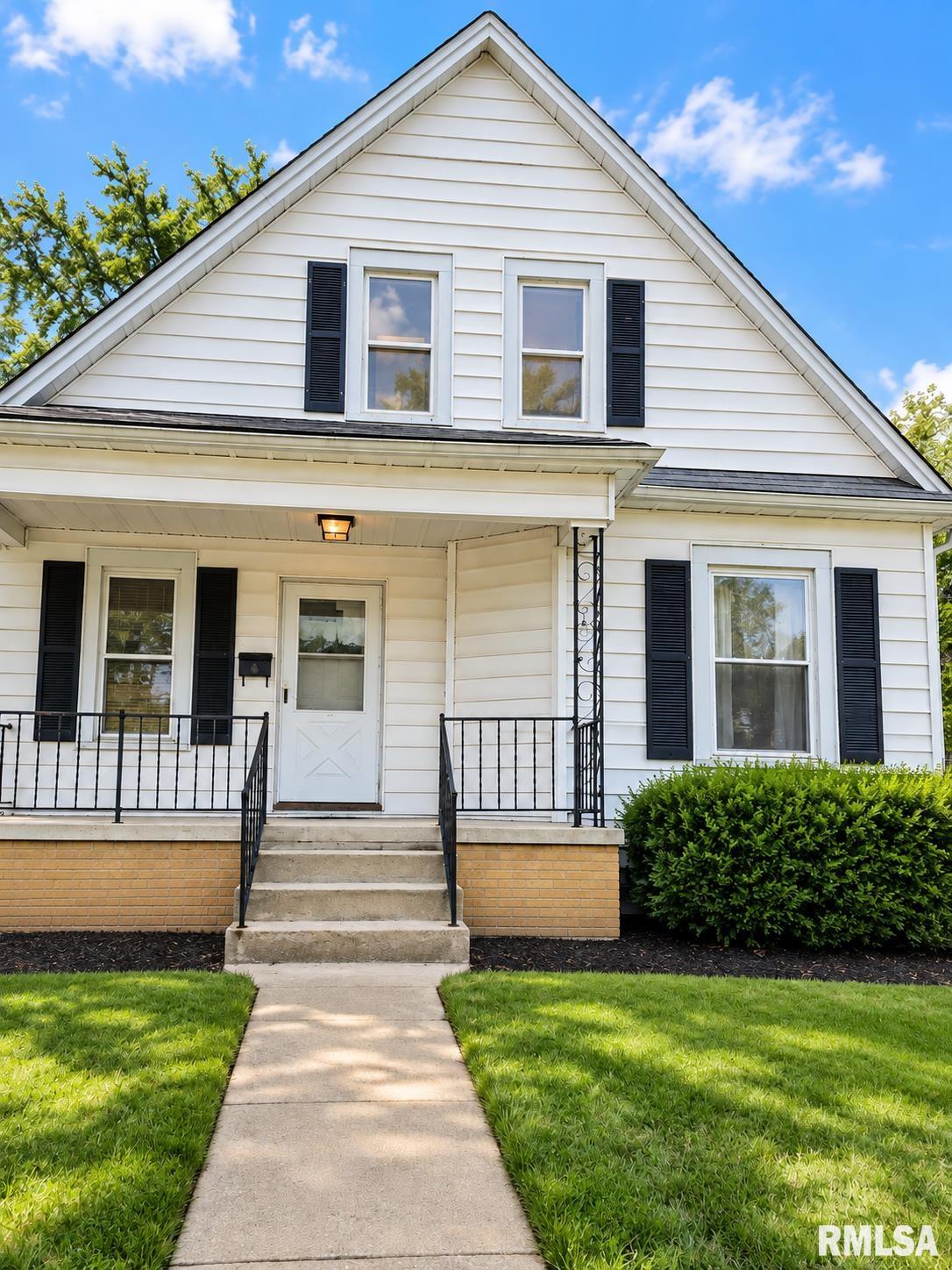 512 West Hay Street Springfield, IL 62702 - Photo 1 of 3 Gallery Image 1