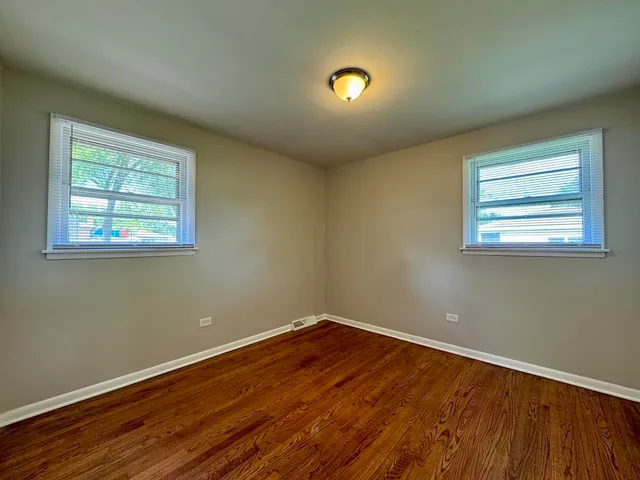 $226,000 | 14401 Kolin Avenue, Midlothian, IL 60445