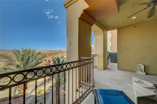 $379,000 | 20 Via Mantova, Unit 301, Henderson, NV 89011