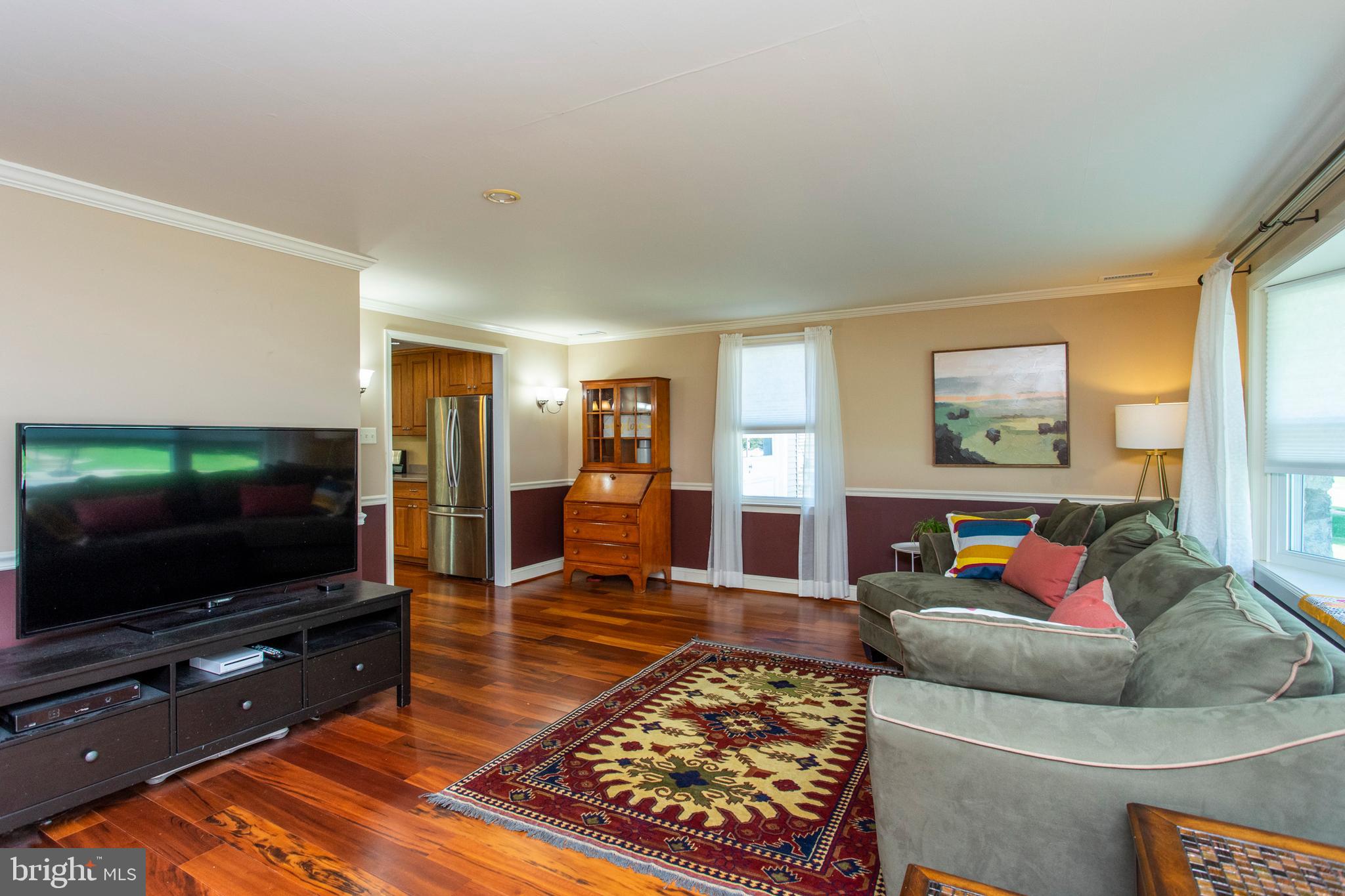 421 Suffolk Road Flourtown, PA 19031 - Photo 3 of 29