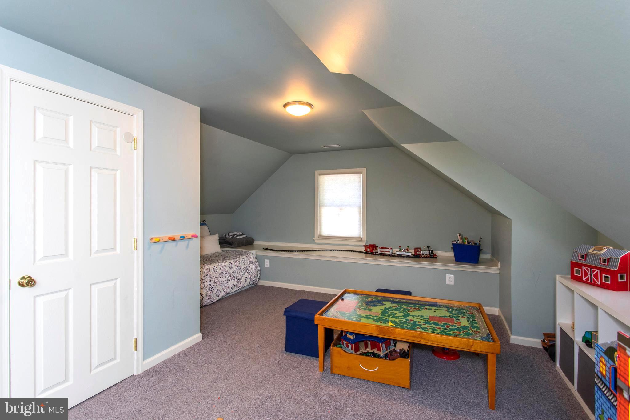 421 Suffolk Road Flourtown, PA 19031 - Photo 23 of 29