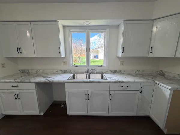 $319,900 | 207 Cedar Avenue, Brodhead, WI 53520