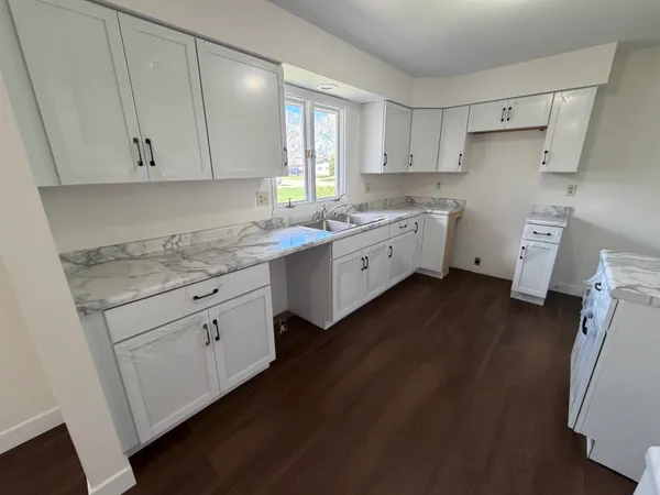 $319,900 | 207 Cedar Avenue, Brodhead, WI 53520