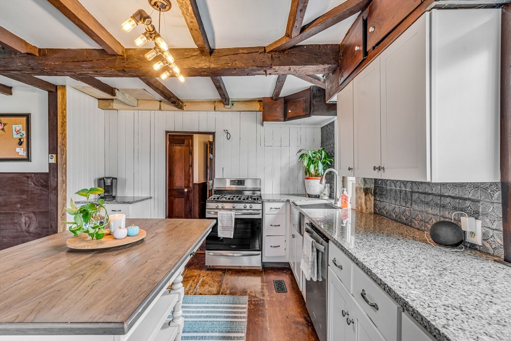 41 Wilder Road Bolton, MA 01740 - Photo 20 of 31