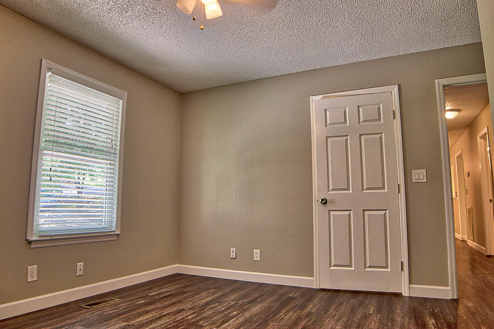 1488 Bowman Road Hixson, TN 37343 - Photo 19 of 30 bedroom x