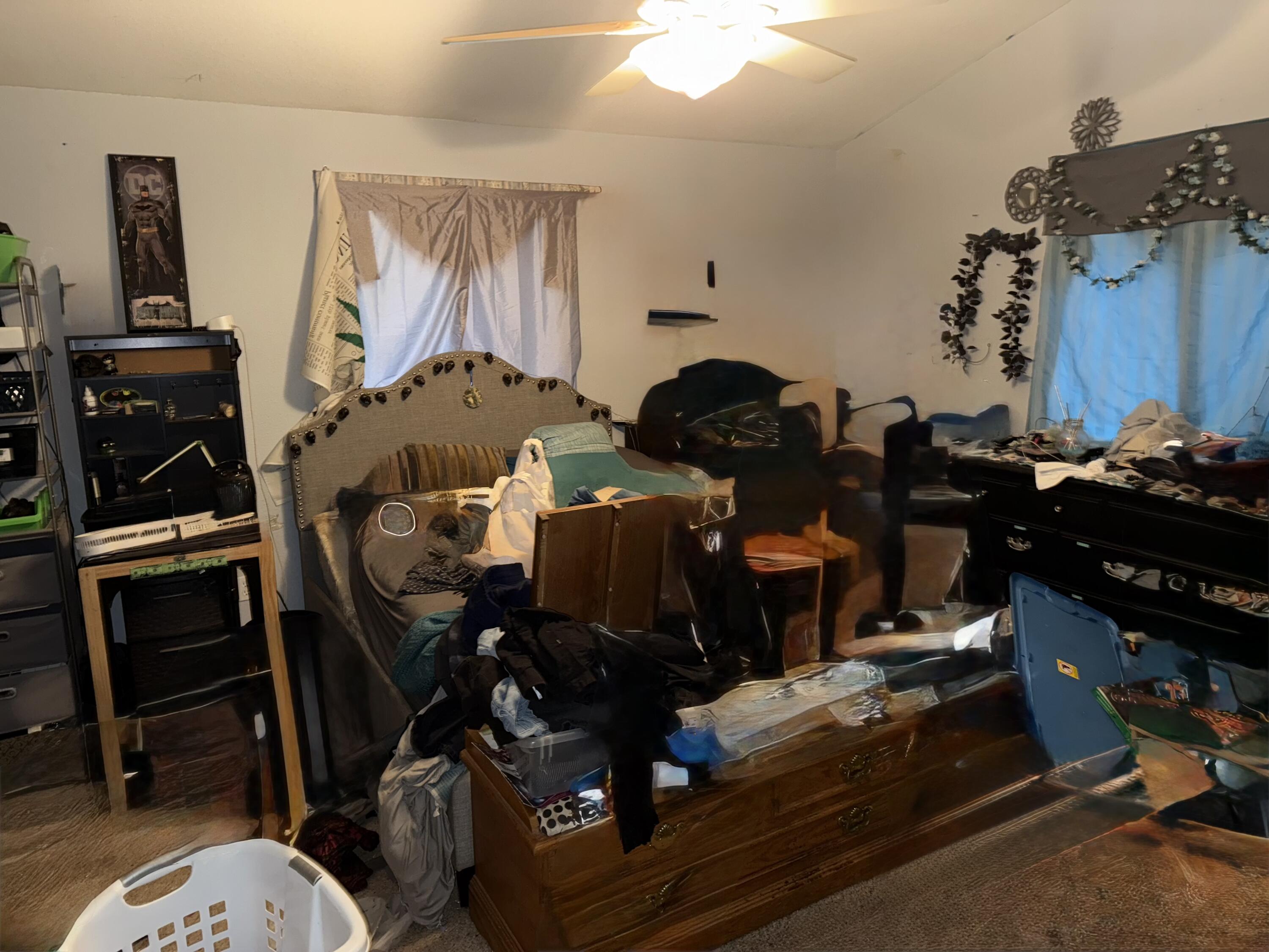 33368 Geta Way Shingletown, CA 96088 - Photo 20 of 20 a living room with furniture and wooden floor